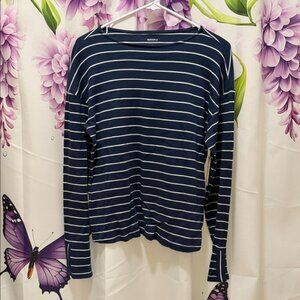 Sonoma Women's Navy and White Striped Long Sleeve Top